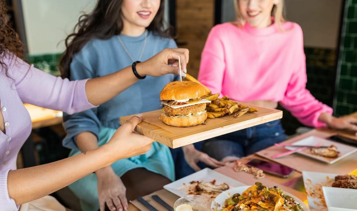 La reconocida cadena La Calle Burger, consigue un nuevo franquiciado en Rubí junto a Tormo Franquicias