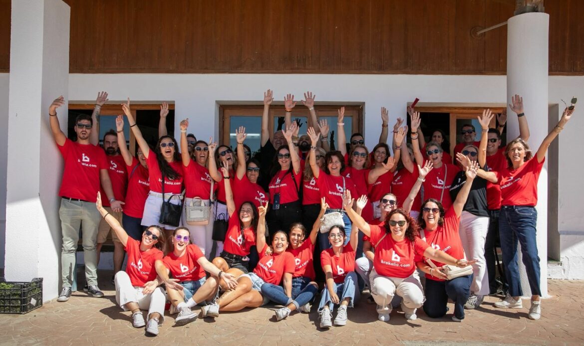 Brokalia celebra su Convención Anual 2024 en el Hotel Hipotels Barrosa Park y visita el Museo de la Sal en las Salinas de Chiclana de la Frontera