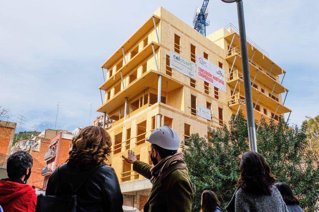 1 de cada 4 euros prestados por las entidades de finanzas éticas en 2023 fue para proyectos de vivienda