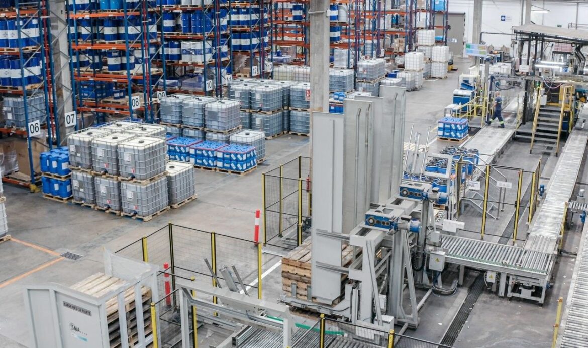 FUCHS Lubricantes invierte 11 millones de euros en la fábrica de Castellbisbal