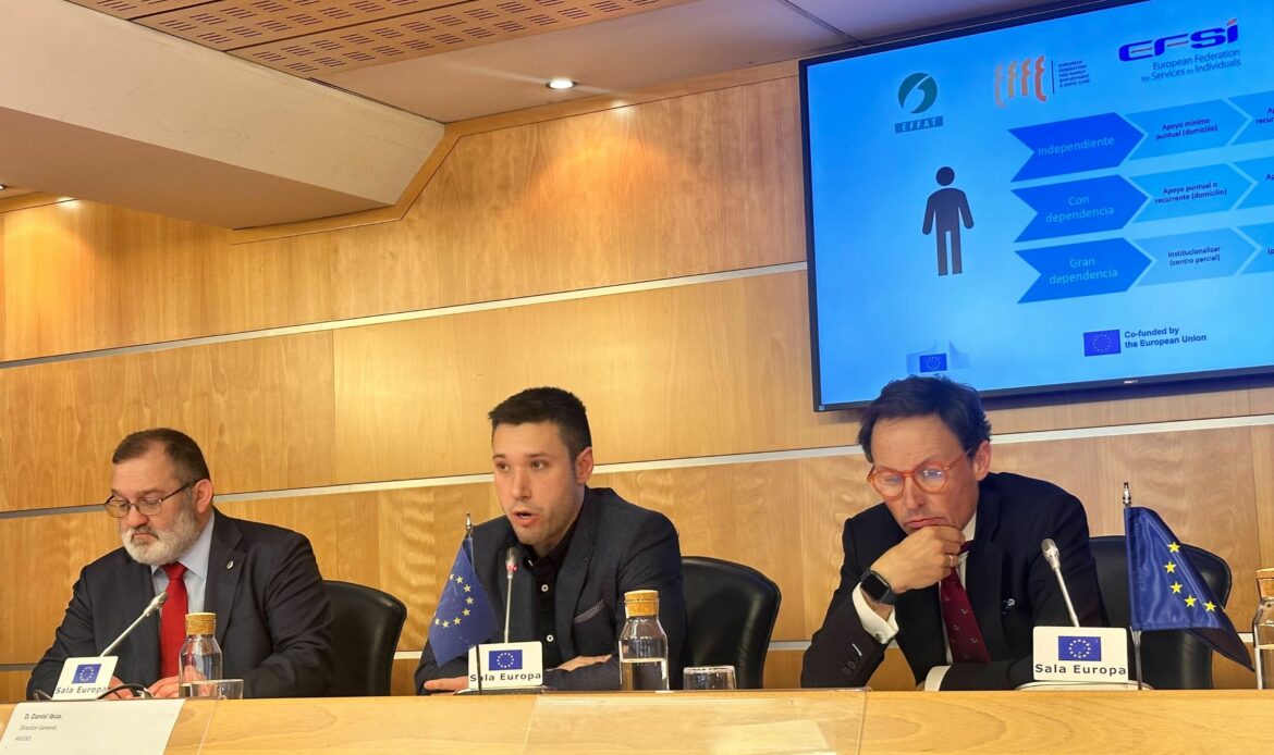 Aiudo reclama ayudas económicas a las familias en la contratación de empleados domésticos