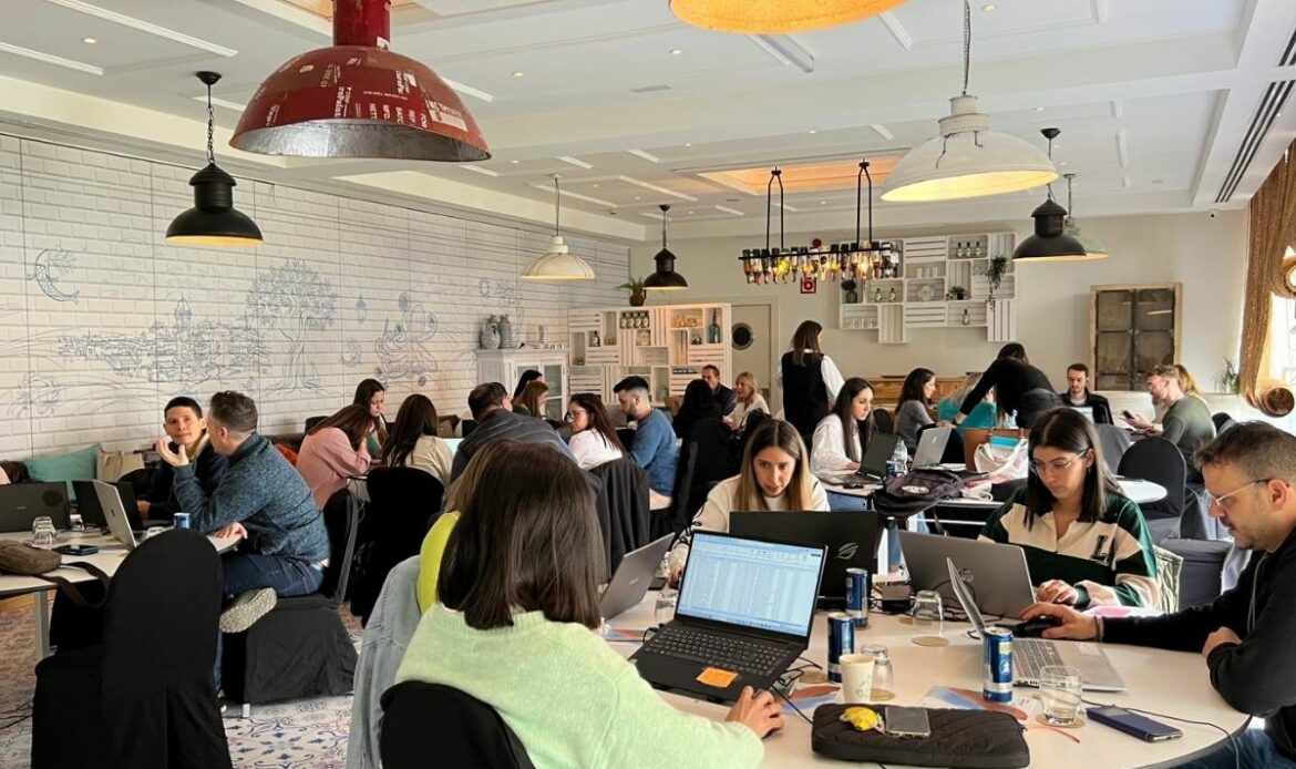 Pablo Moscoloni y Allzone: liderazgo inclusivo e innovación en el e-commerce español