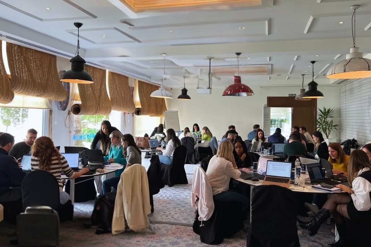 2025, un año de logros y resistencia: Allzone cierra el ejercicio con la mirada puesta en el futuro