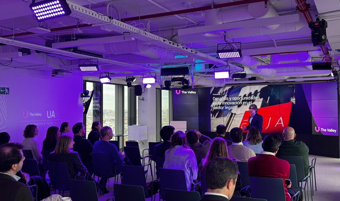 La abogacía entra en una nueva era en la que LegalTech y LegalOps redefinen los procesos y la toma de decisiones