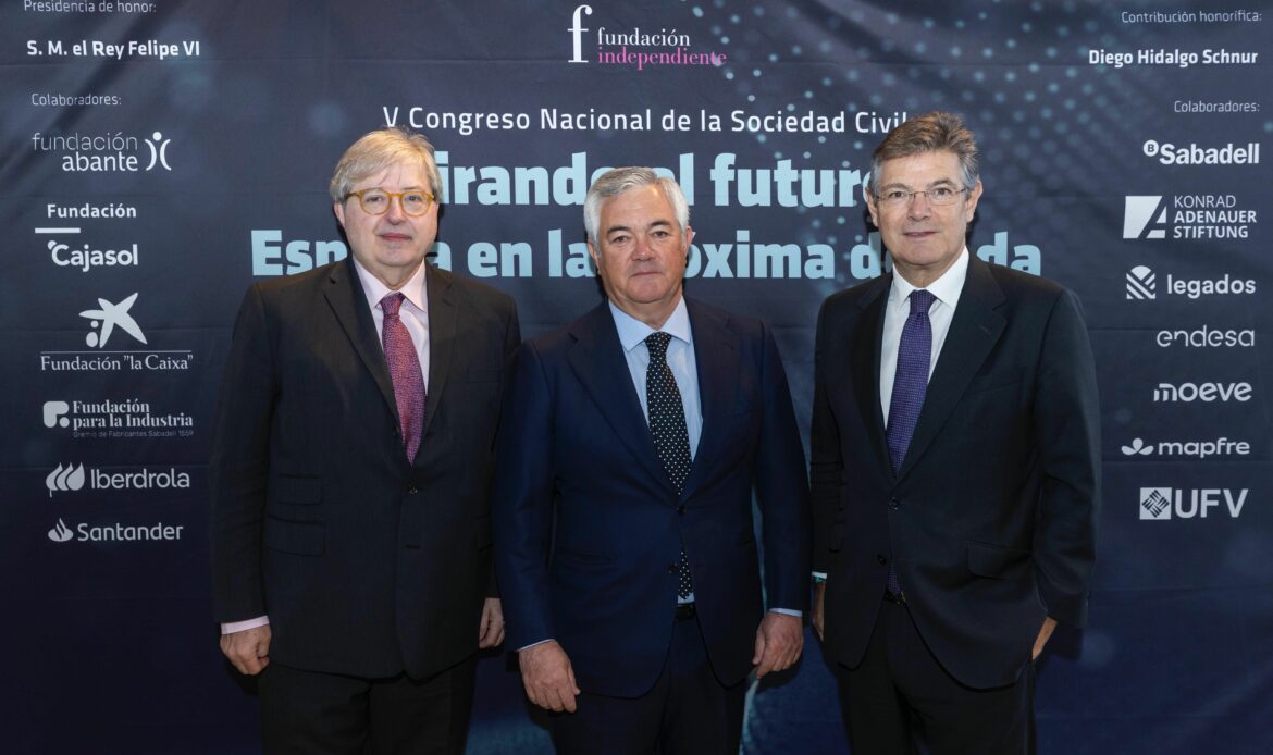 Rafael Catalá: «Fortalecer la democracia exige potenciar una sociedad civil activa, corresponsable y comprometida con el interés general»