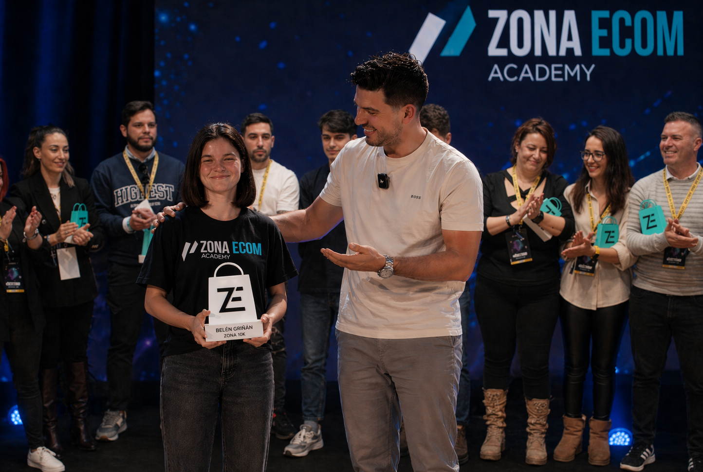 Una madre de dos hijas, alumna de Zona Ecom Academy, supera los 50.000€ desde casa con su tienda online IA