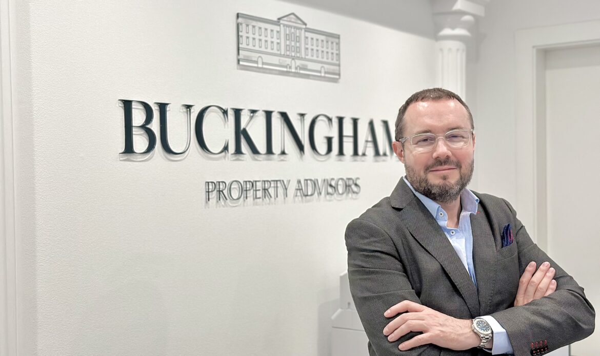 BUCKINGHAM advierte del impacto de la carga fiscal y regulatoria en el acceso a la vivienda